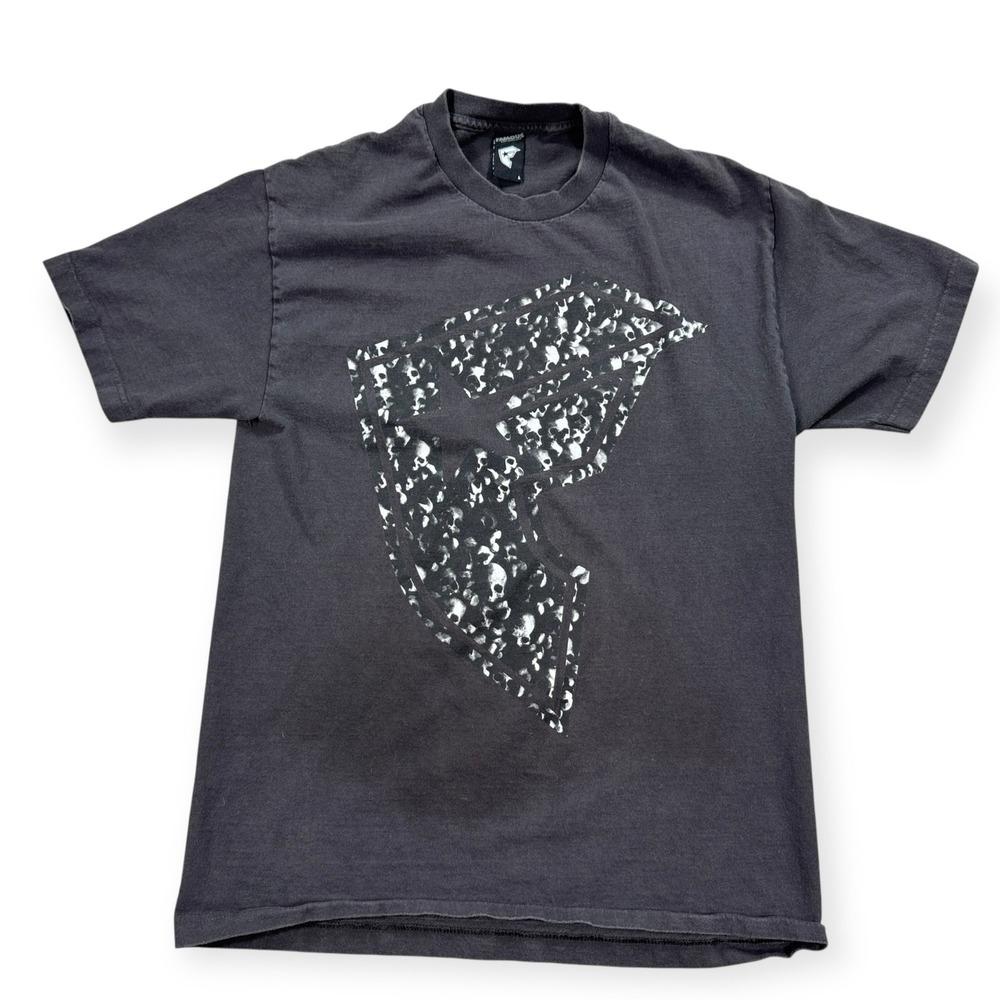 Vintage Famous Shirt Men's Large Black Stars & Straps Big Logo Skull Crewneck